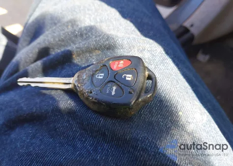 2013 Toyota Corolla L from USA, damaged, VIN 2T1BU4EE2DC964085